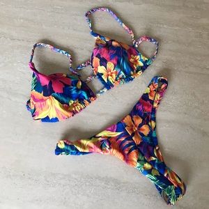Floral bikini